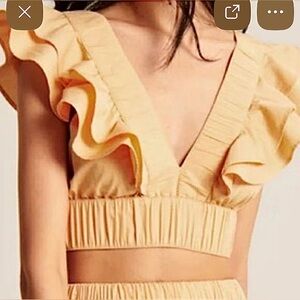 Abercrombie & Fitch Ruffle Poplin Crop Top